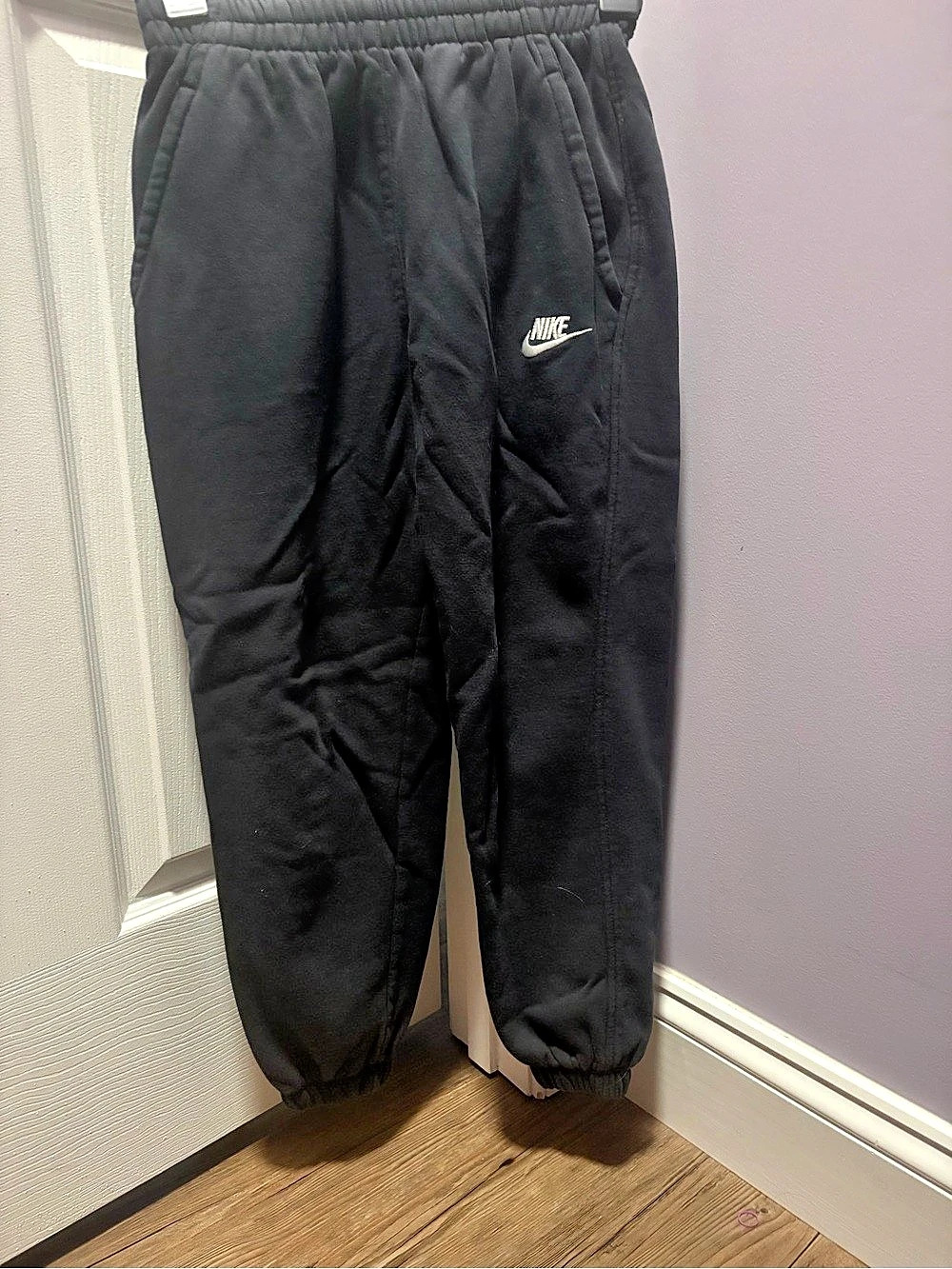 Nike Women'Small Jogger Pants in Black Size Small Like New
